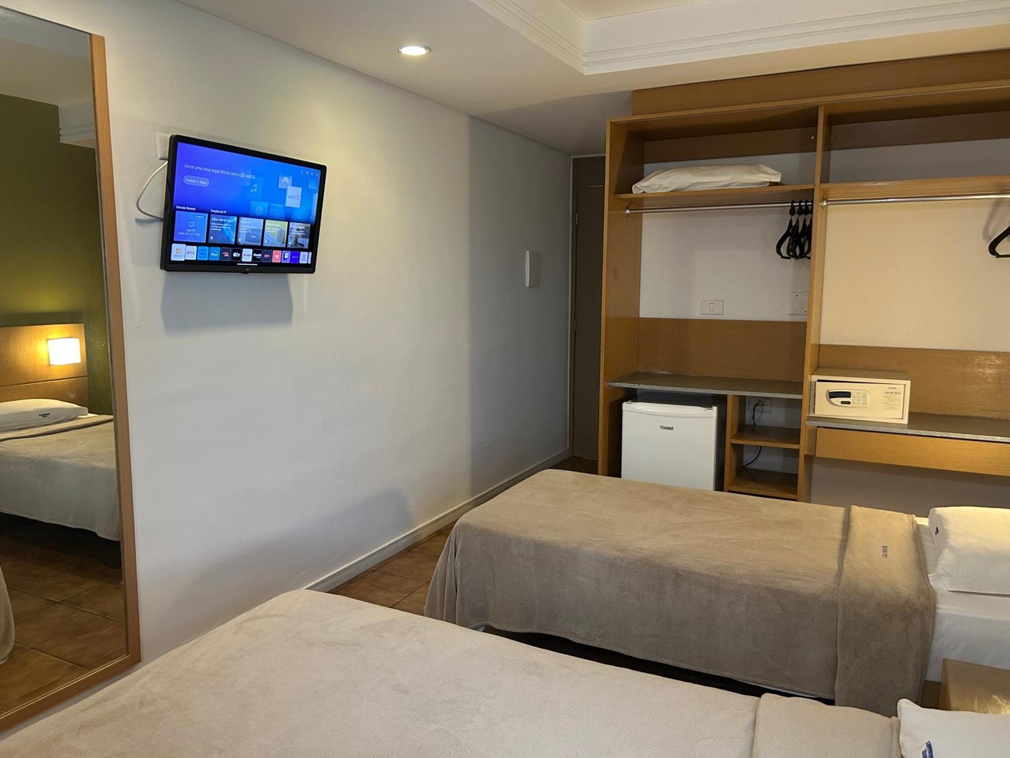 Hotel Barramares جابواتاو دوس غوارارابيس المظهر الخارجي الصورة